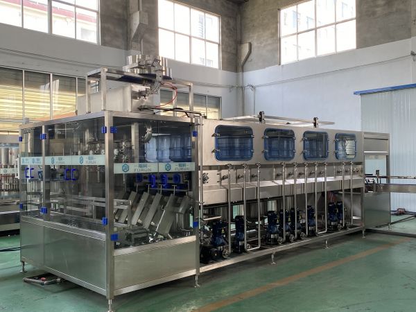 开一家循环桶装水厂前期需要做些什么准备？